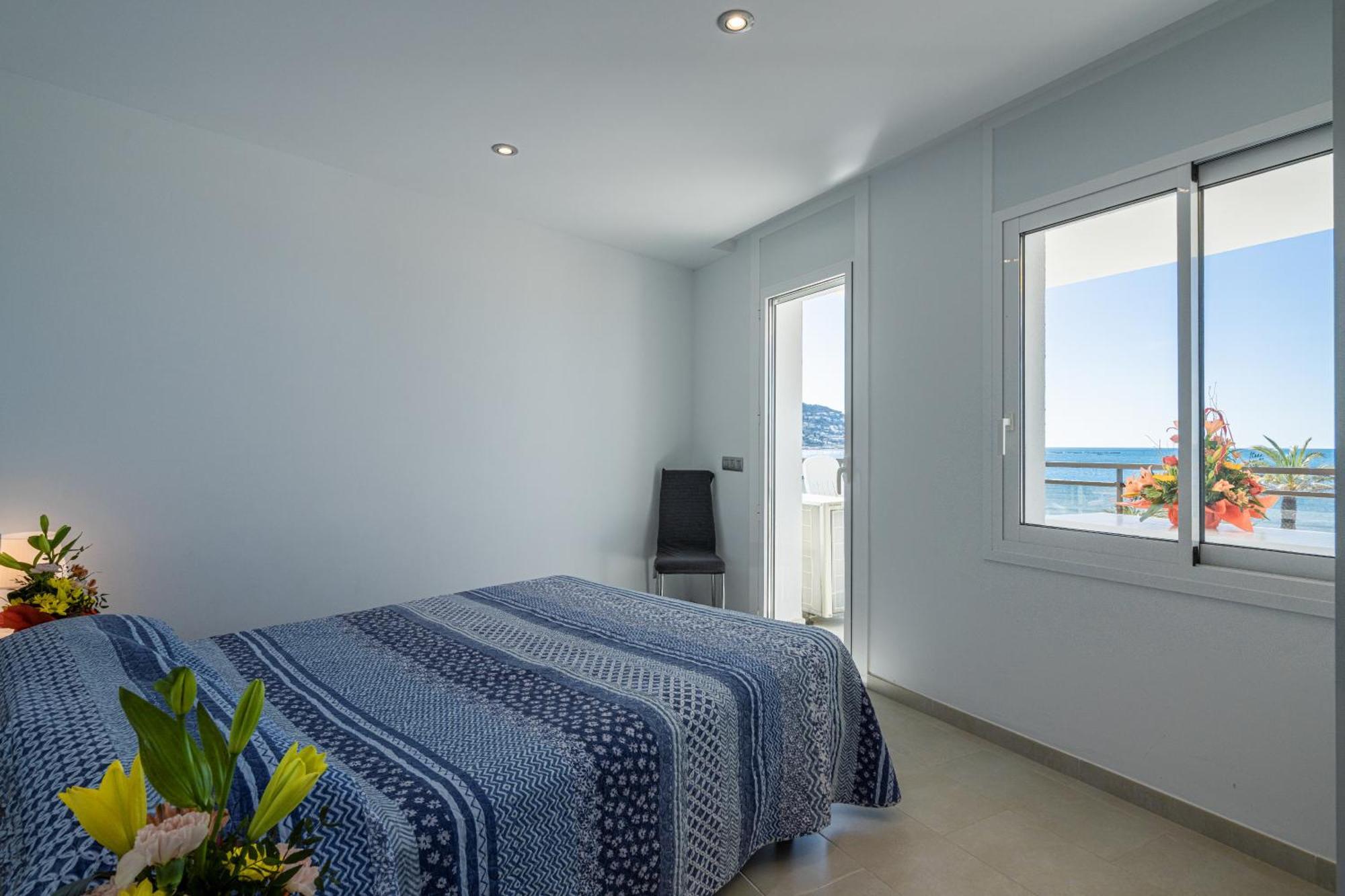 Inmosantos Oasis F5 Apartment Roses Exterior photo